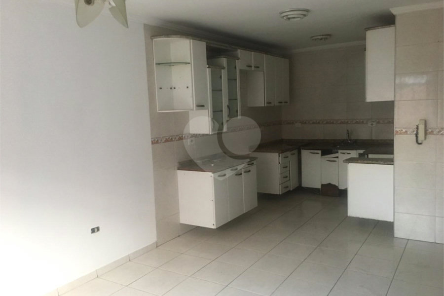 Casa à venda com 2 quartos, sendo 1 suíte, no condomínio Colibri, São Paulo - SP