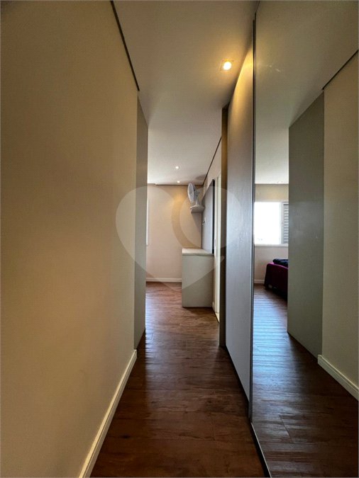Apartamento à venda com 3 quartos, sendo 1 suíte,  em Vila Suissa, Mogi das Cruzes, SP