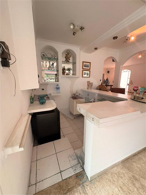 Casa Térrea à venda com 4 suítes em Anchieta, São Bernardo do Campo, SP