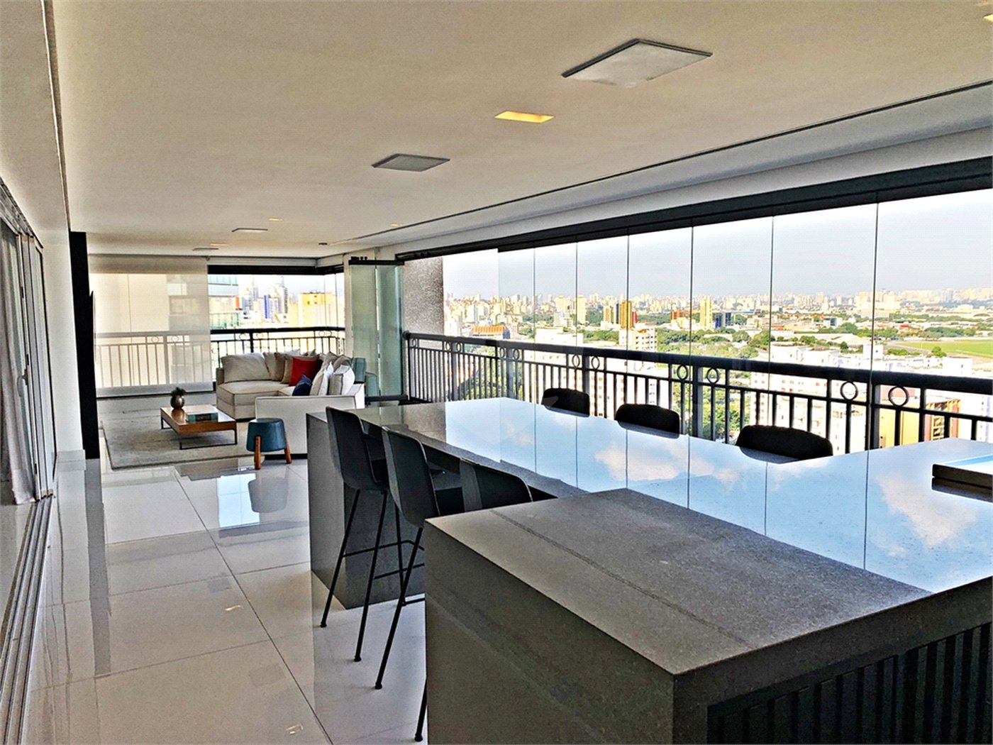 Apartamento à venda com 4 suítes em Santana, São Paulo, SP