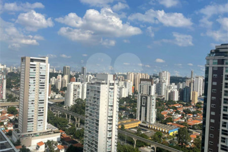 Apartamento à venda com 2 suítes em Cidade Monções, São Paulo, SP