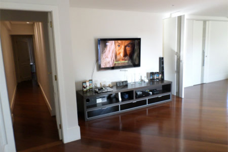 Apartamento à venda com 4 quartos, sendo 2 suítes, em Jardim Londrina, São Paulo, SP