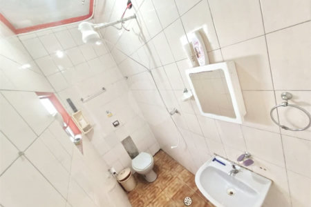 Sobrado à venda com 4 quartos em Parque Vitória, São Paulo, SP