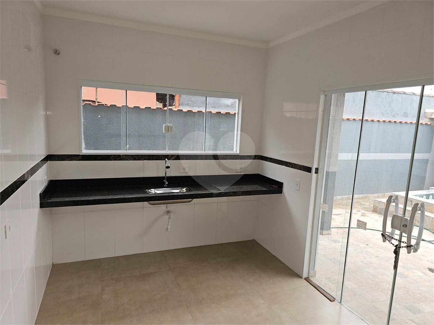 Casa Térrea à venda com 3 quartos, sendo 1 suíte,  em Região do Gaivota, Itanhaém, SP