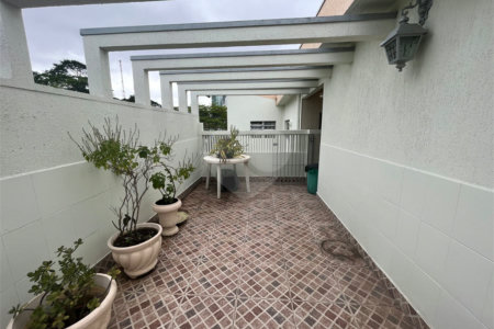 Casa à venda com 4 quartos, sendo 3 suítes,  em Jardim Franca, São Paulo, SP