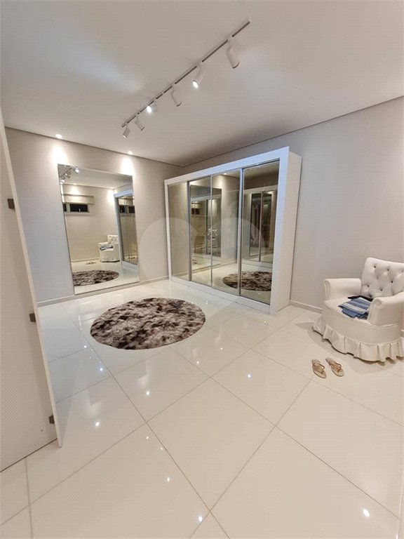 Casa à venda com 4 quartos, sendo 3 suítes,  em Jardim Vera Regina, Campo Limpo Paulista, SP