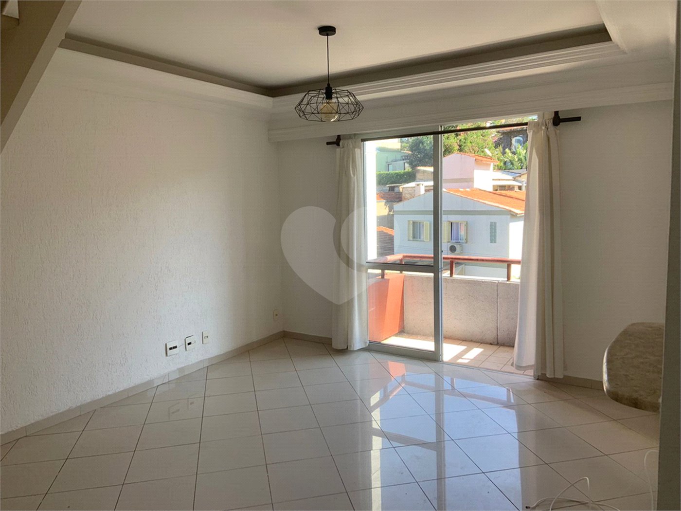 Apartamento à venda com 1 suíte em Jardim das Bandeiras, São Paulo, SP