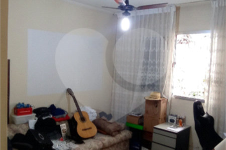 Sobrado à venda ou para alugar com 4 quartos, sendo 1 suíte, em Brooklin Paulista, São Paulo, SP