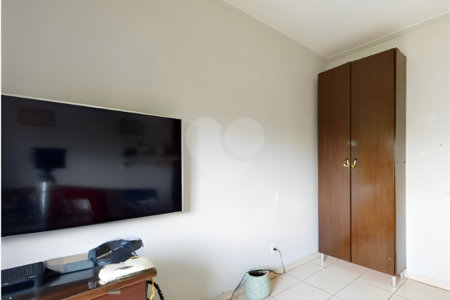 Apartamento à venda na Aclimação de 65 metros quadrados, com 2 dormitórios 1 vaga