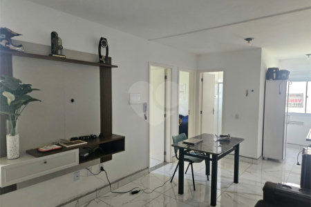 Apartamento à venda com 2 quartos em Sítios Frutal, Valinhos, SP