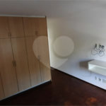 Sobrado à venda com 3 quartos, sendo 1 suíte, em Vila Firmiano Pinto, São Paulo, SP