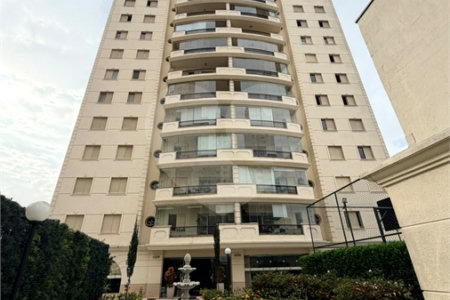 Apartamento à venda com 3 quartos, sendo 1 suíte,  em Vila Guarani (z Sul), São Paulo, SP