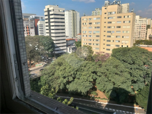 Apartamento à venda com 4 quartos, sendo 1 suíte,  em Paraíso, São Paulo, SP