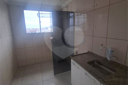 Apartamento para alugar com 2 quartos em Santíssimo, Rio de Janeiro, RJ