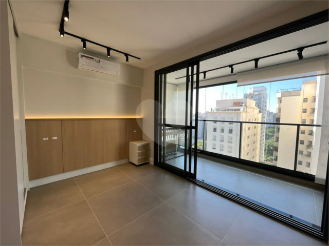 Apartamento à venda com 1 quarto em Campo Belo, São Paulo, SP