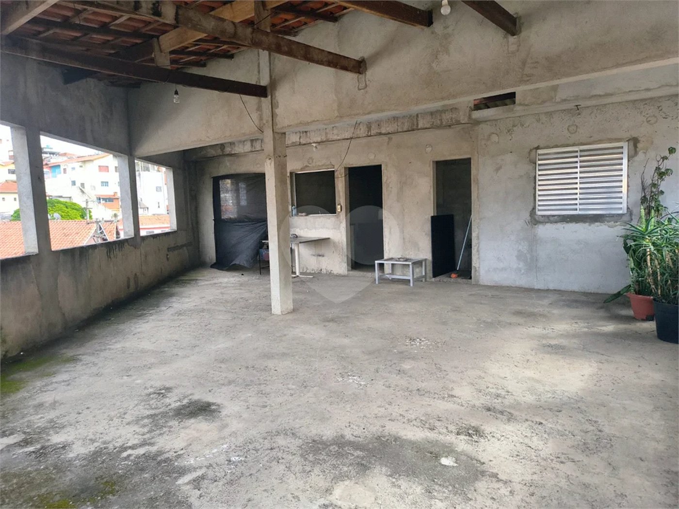 Casa à venda com 3 quartos, sendo 1 suíte, em Vila Gustavo, São Paulo, SP