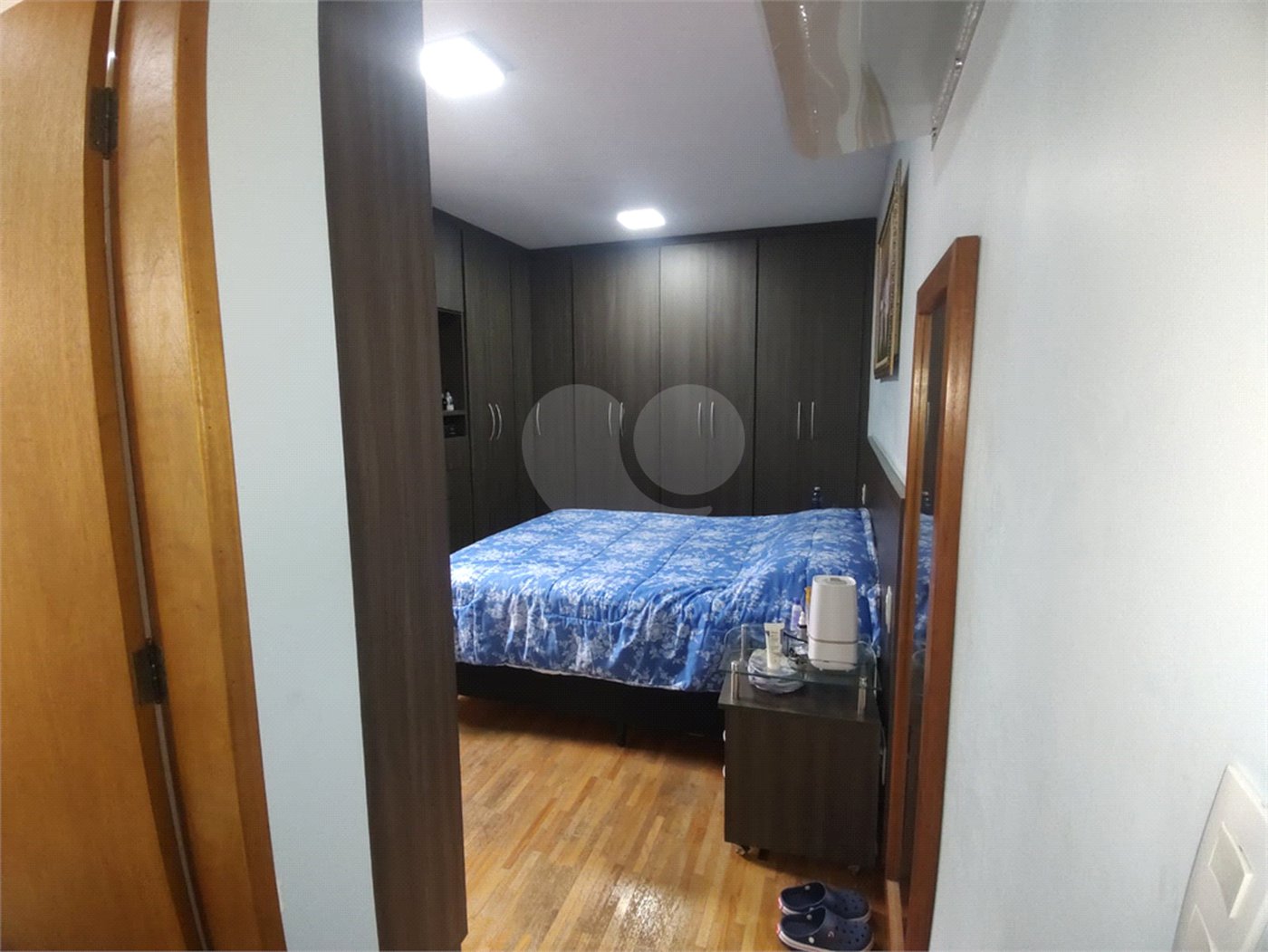 Casa à venda com 2 suítes no condomínio Morada das Hortênsias, São Paulo - SP