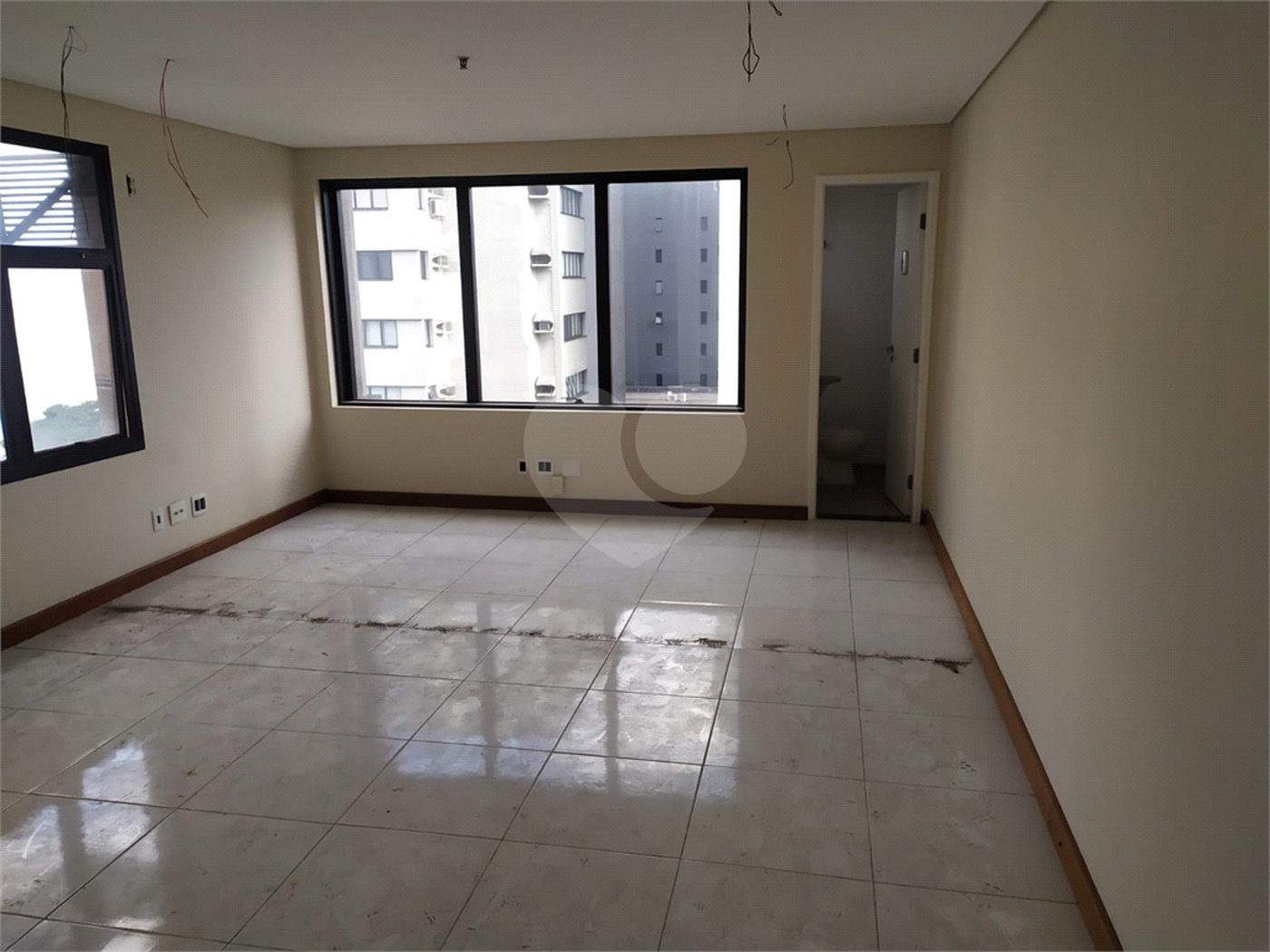 Sala à venda em Vila Clementino, São Paulo, SP