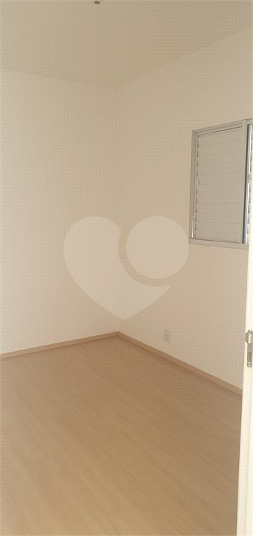 Apartamento para locação ou venda na Vila das Orquídeas.