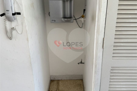 Apartamento à venda com 4 quartos, sendo 2 suítes,  em Tijuca, Rio de Janeiro, RJ