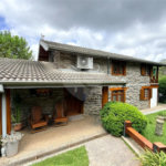 Casa à venda com 4 suítes em Vila Natal, Campos do Jordão, SP
