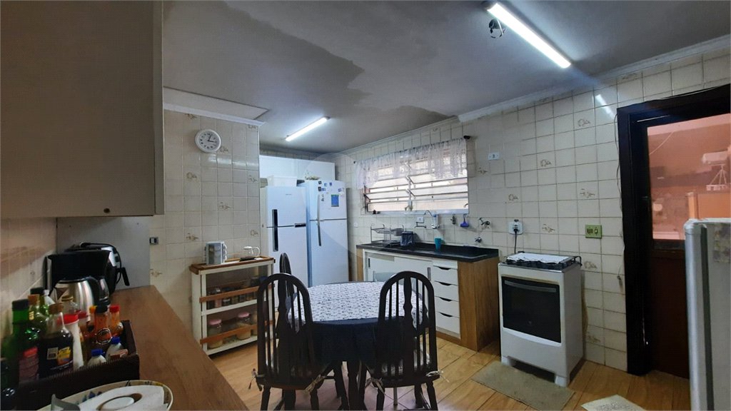 Casa à venda com 3 quartos, sendo 2 suítes, em Santo Amaro, São Paulo, SP