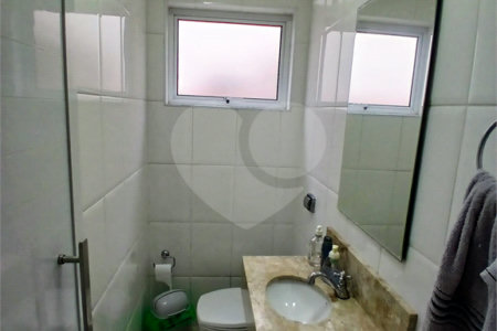 Sobrado à venda com 3 quartos em Vila Mazzei, São Paulo, SP