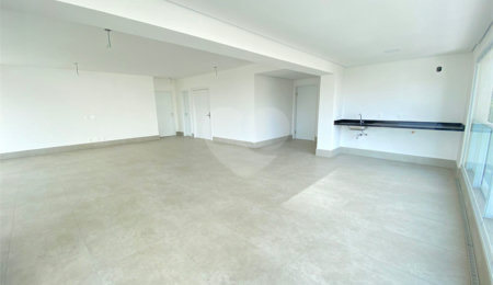 Apartamento à venda com 4 suítes em Santana, São Paulo, SP