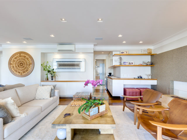 Apartamento à venda com 4 quartos, sendo 2 suítes,  em Campo Belo, São Paulo, SP