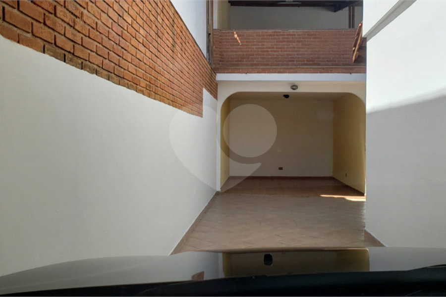 Sobrado à venda com 3 quartos, sendo 1 suíte, em Tremembé, São Paulo, SP