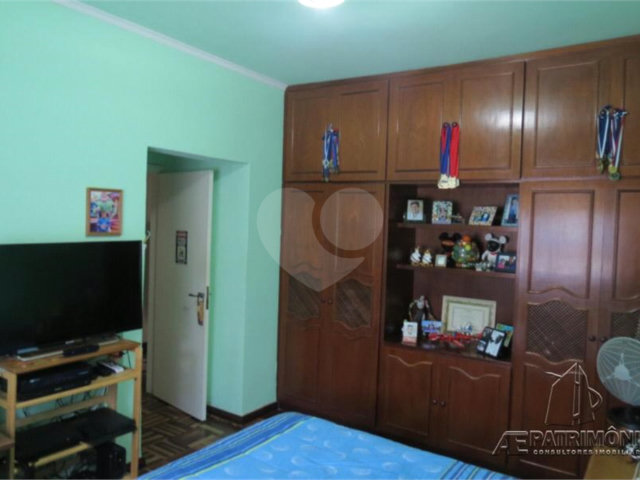 Casa em condomínio à venda com 5 quartos, sendo 1 suíte,  em Portal das Acácias, Santana de Parnaíba, SP