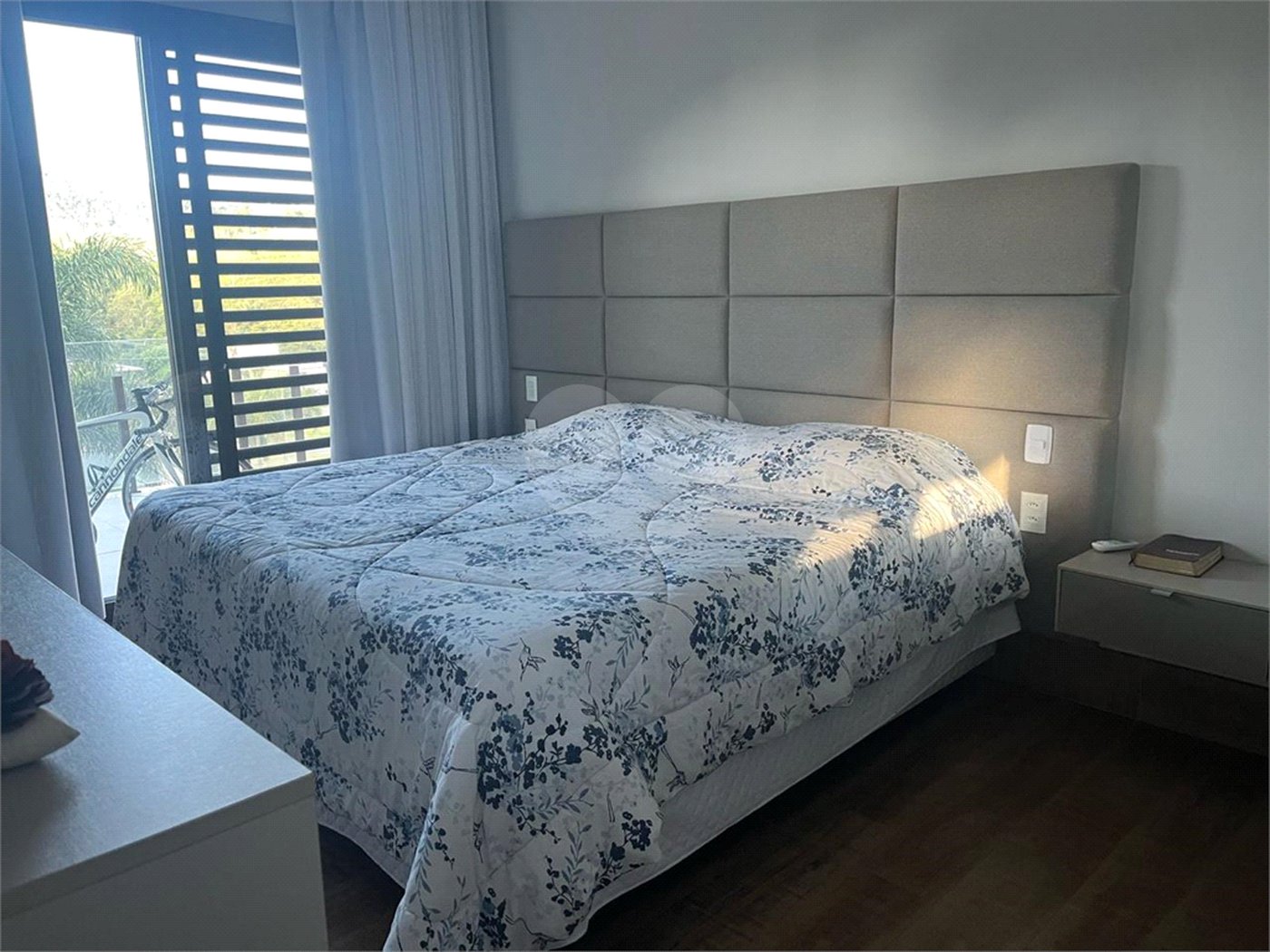 Casa à venda com 4 suítes no condomínio Residencial Campo de Toscana, Vinhedo - SP