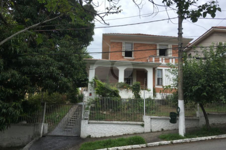 Sobrado à venda com 4 quartos, sendo 1 suíte, em Perdizes, São Paulo, SP