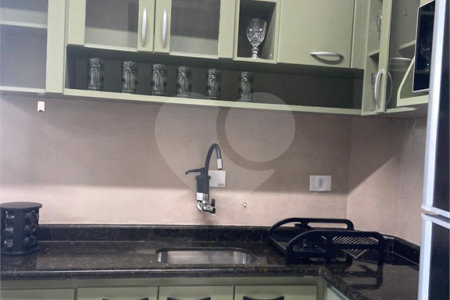 Casa de Vila à venda com 2 quartos, sendo 1 suíte,  em Silveira, Santo André, SP