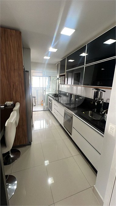 Apartamento à venda com 2 suítes em Parque Reboucas, São Paulo, SP