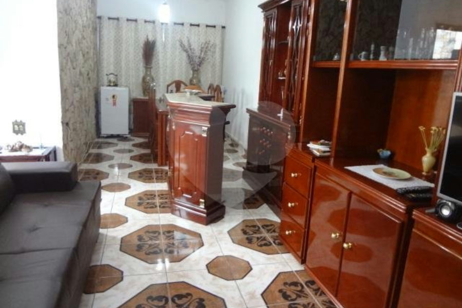 Sobrado à venda com 4 quartos, sendo 2 suítes, em Limão, São Paulo, SP