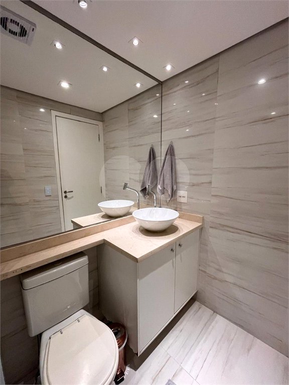 Apartamento à venda com 2 quartos, sendo 1 suíte, em Parque Reboucas, São Paulo, SP