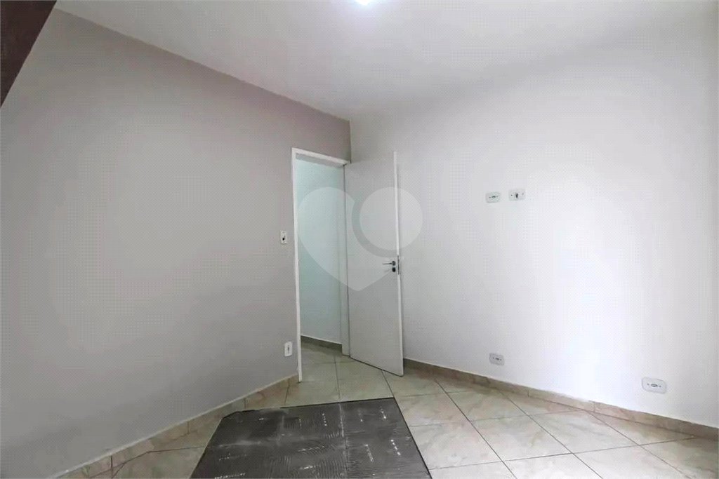 Sobrado à venda com 4 quartos em Jardim Independência, São Paulo, SP