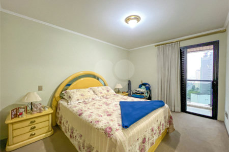 Apartamento à venda com 4 quartos, sendo 2 suítes, em Santana, São Paulo, SP