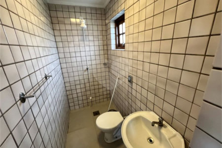 Casa à venda ou para alugar com 4 quartos, sendo 3 suítes, no condomínio Estância Marambaia, Vinhedo - SP