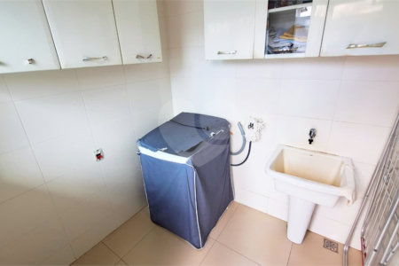 Casa à venda com 2 suítes no condomínio Residencial Vale das Palmeiras, Rio de Janeiro - RJ