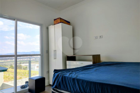 Casa à venda com 3 suítes no condomínio Residencial Alto da Floresta, Bom Jesus dos Perdões - SP