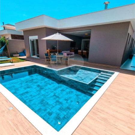 Casa à venda com 3 suítes em Medeiros, Jundiaí, SP