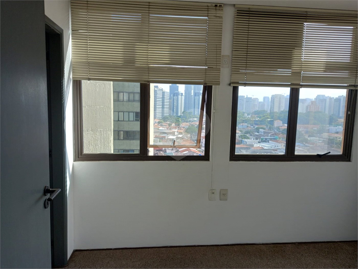 Sala à venda em Chácara Santo Antônio, São Paulo, SP
