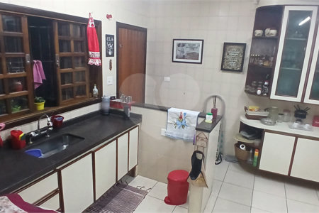 Sobrado à venda com 3 suítes em Nova Petrópolis, São Bernardo do Campo, SP