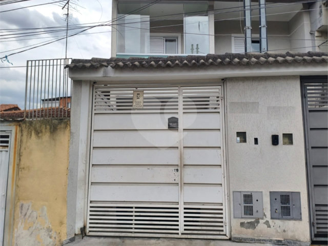 Sobrado à venda com 3 quartos, sendo 1 suíte,  em Tremembé, São Paulo, SP
