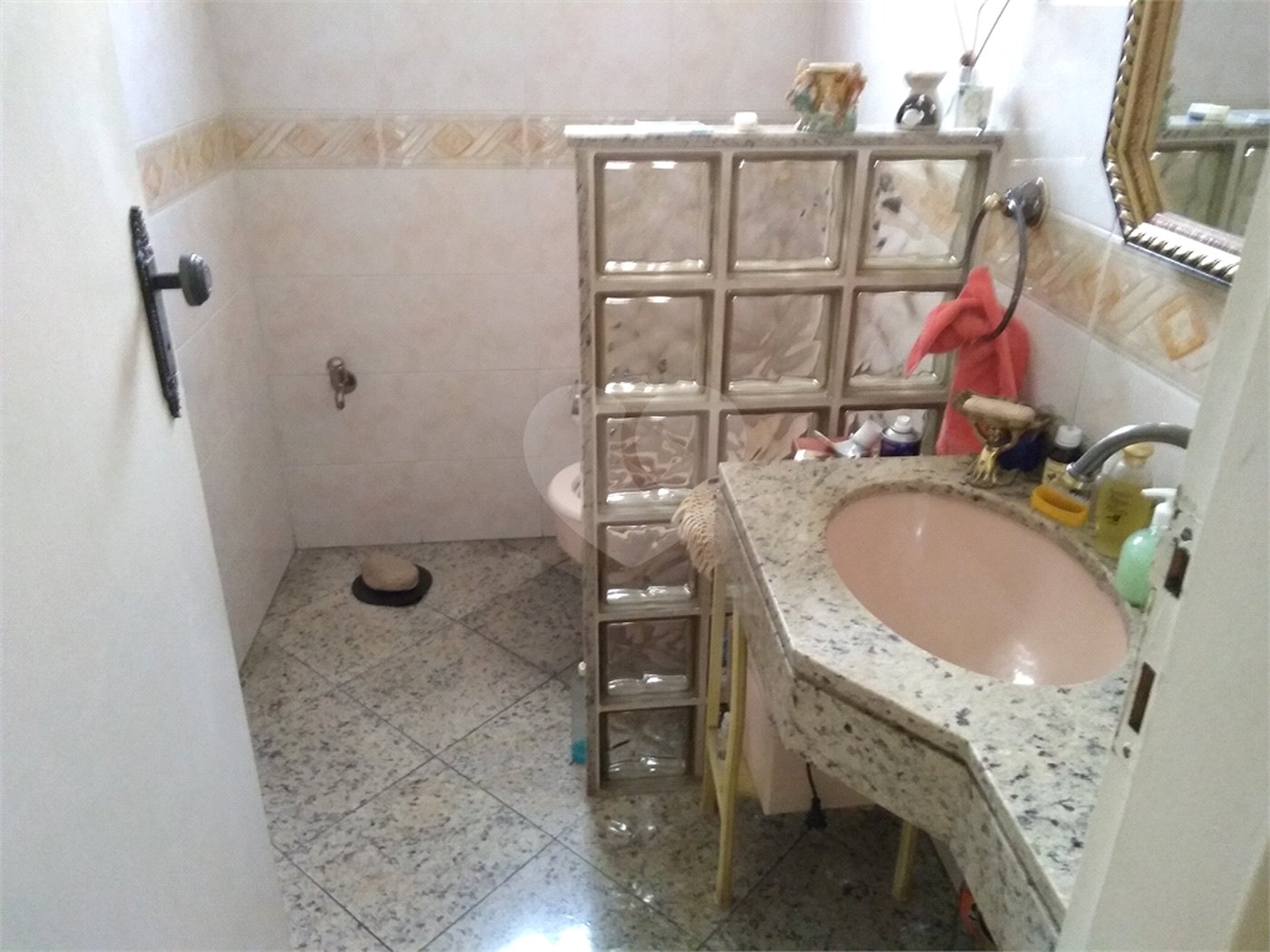 Sobrado à venda com 3 quartos, sendo 1 suíte,  em Vila Ester (zona Norte), São Paulo, SP