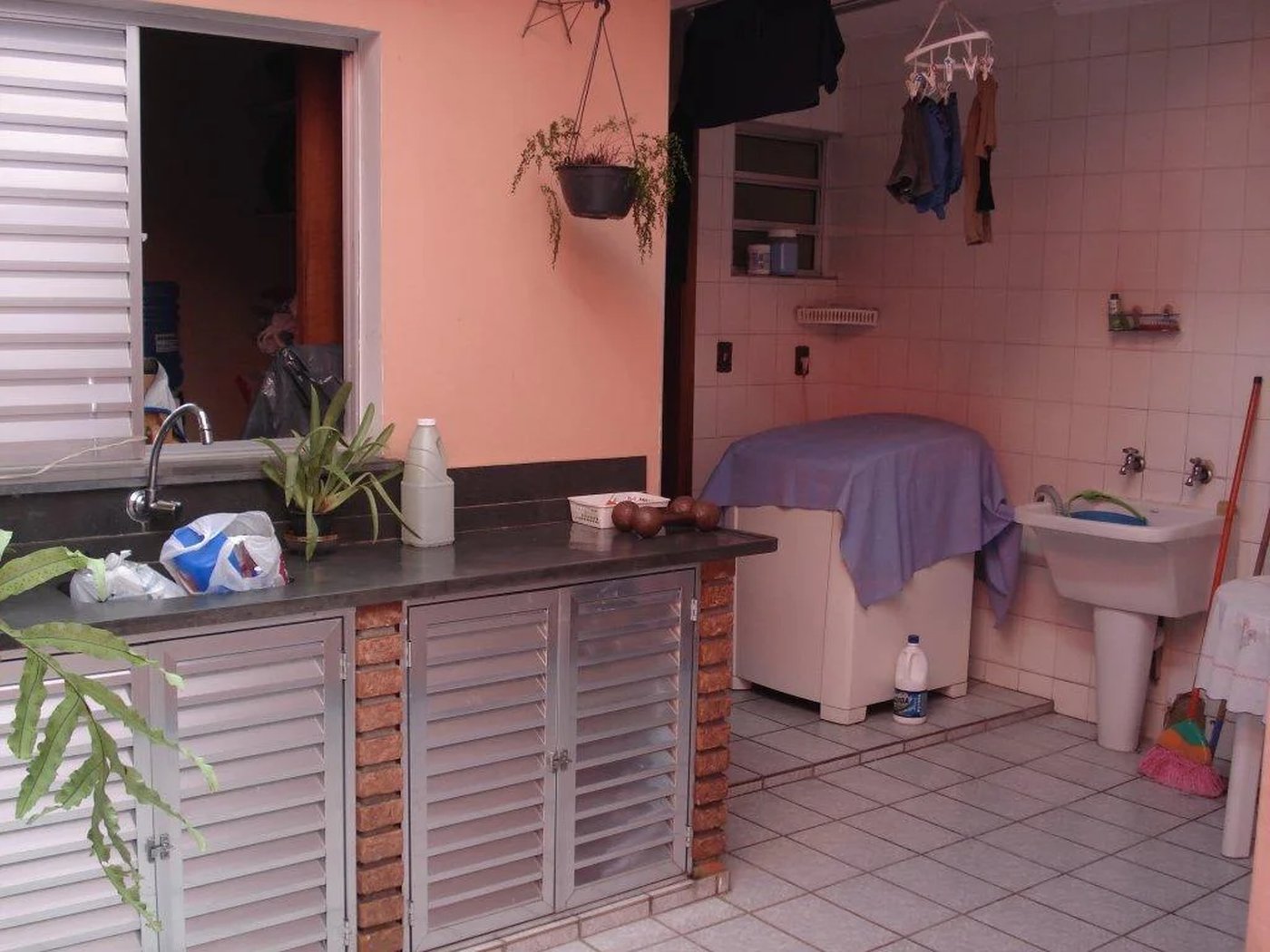 Sobrado à venda com 3 quartos, sendo 1 suíte, em Jardim Bonfiglioli, São Paulo, SP