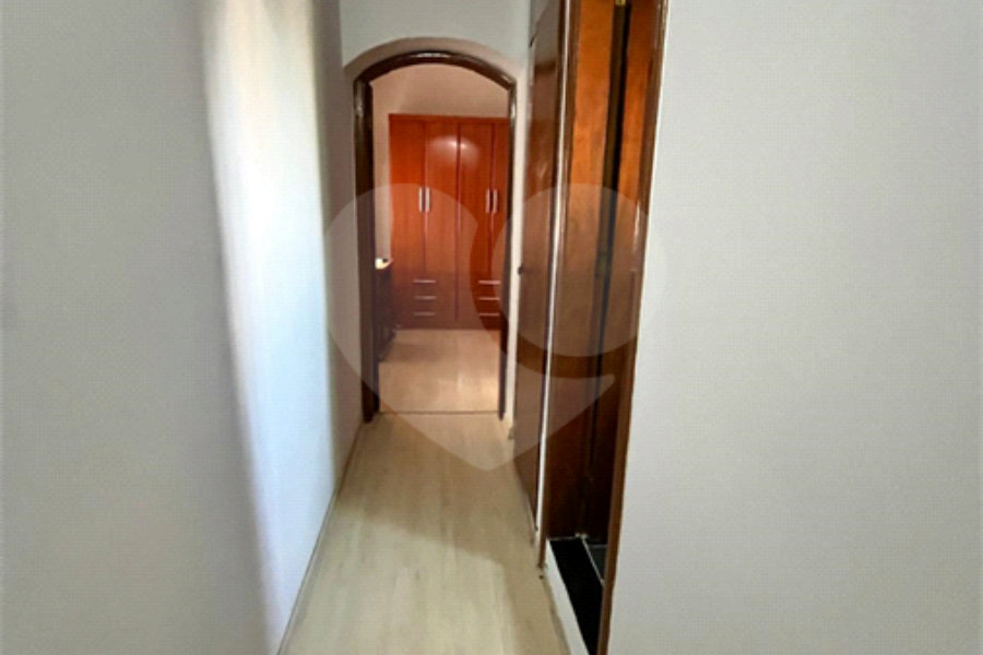 Sobrado à venda com 5 quartos, sendo 1 suíte, em Tucuruvi, São Paulo, SP