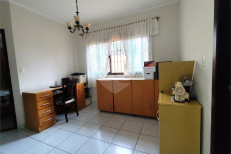 Sobrado à venda com 3 quartos, sendo 1 suíte, em Vila Darli, São Paulo, SP